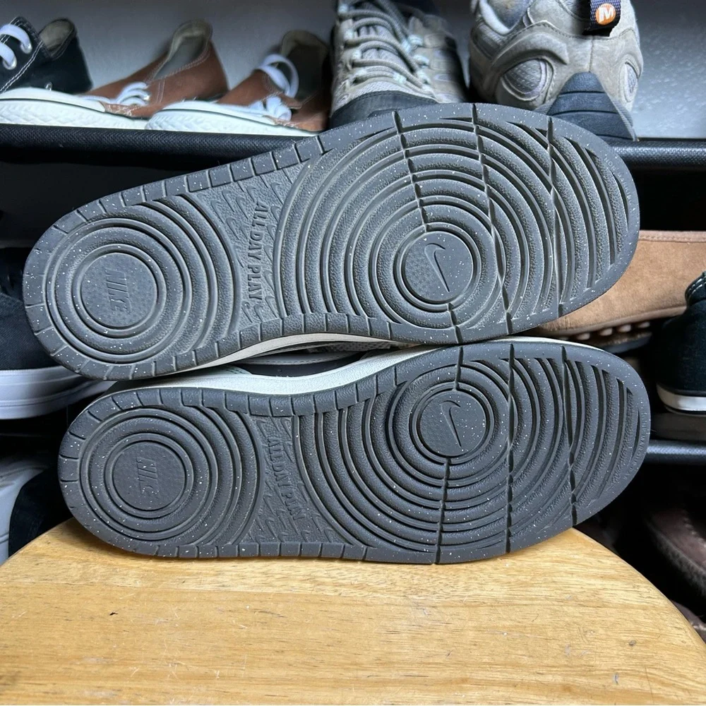 Nike court borough mid grey white